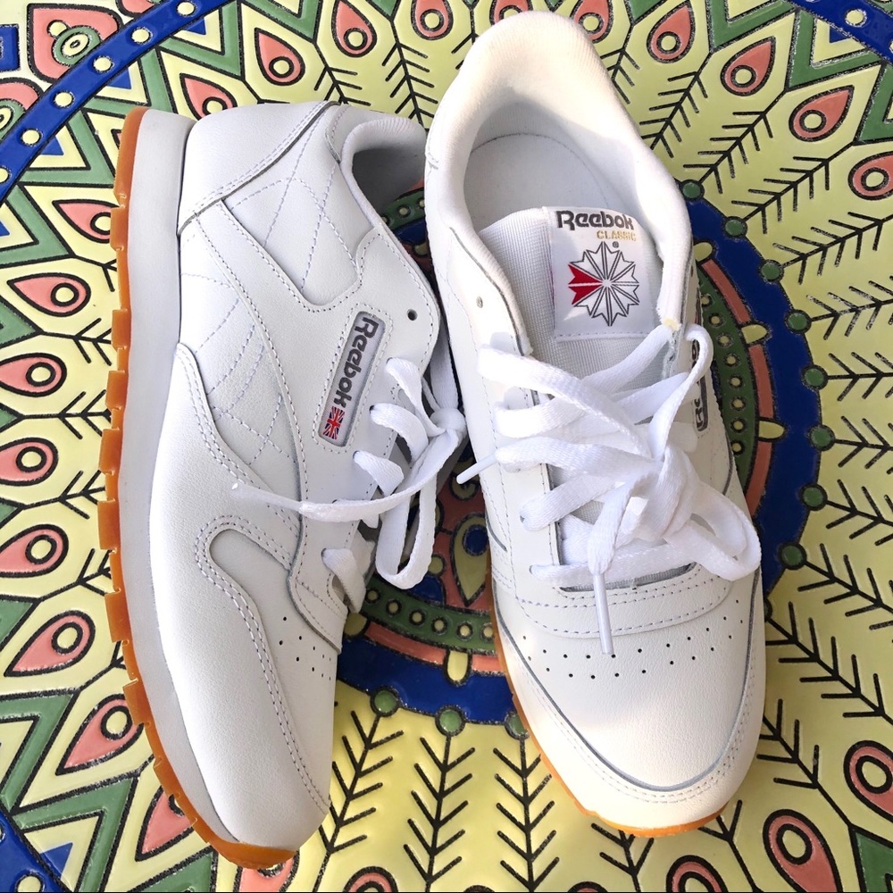 White Reebok - Picture 2 of 4